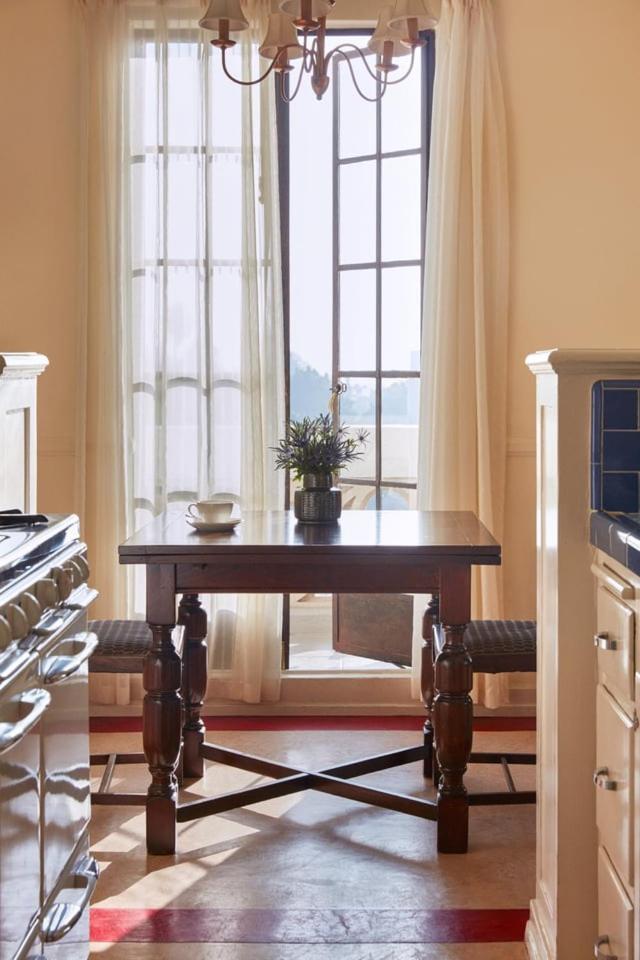 Two-Bedroom Suite,1675803260:JPEG