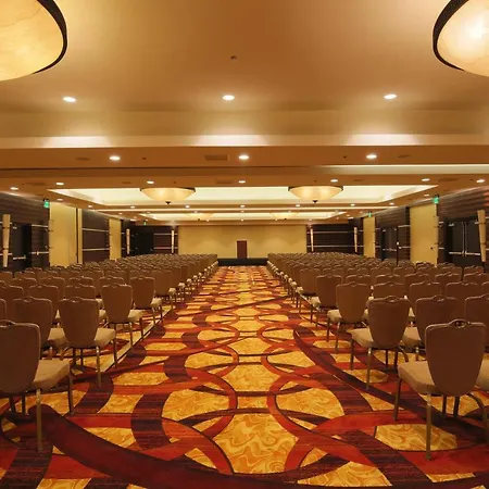Downtown Lights Apartment-2